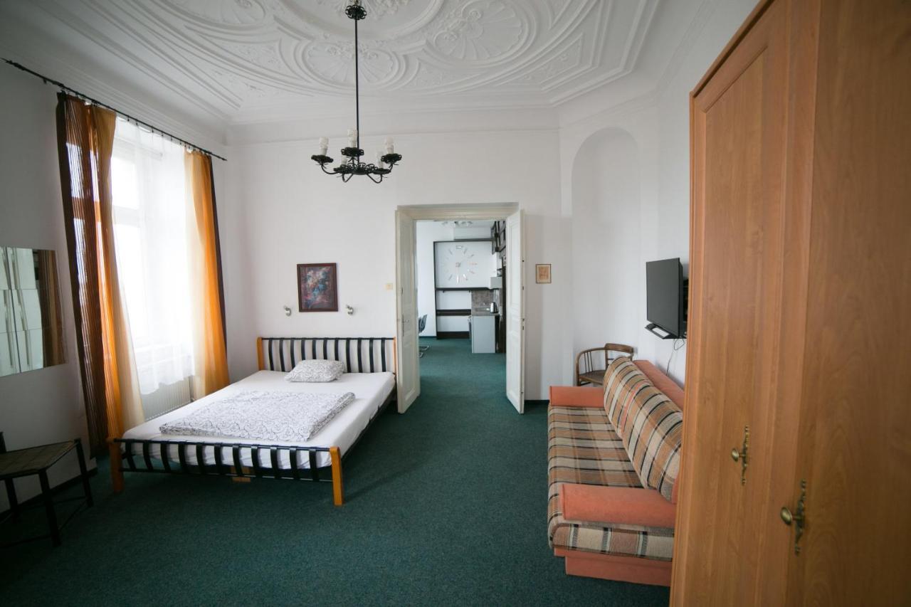 Apartment Kahoun Praga Exterior foto